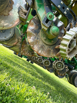 2012 John Deere 1770NT Planter