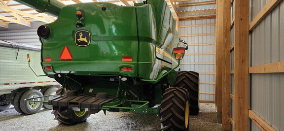 2020 John Deere S780 Combine