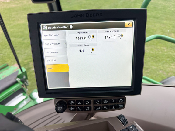 2020 John Deere S780 Combine