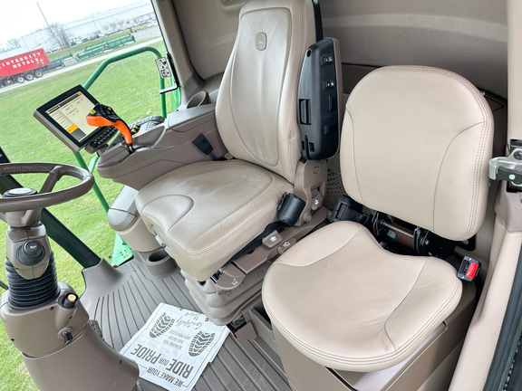 2020 John Deere S780 Combine