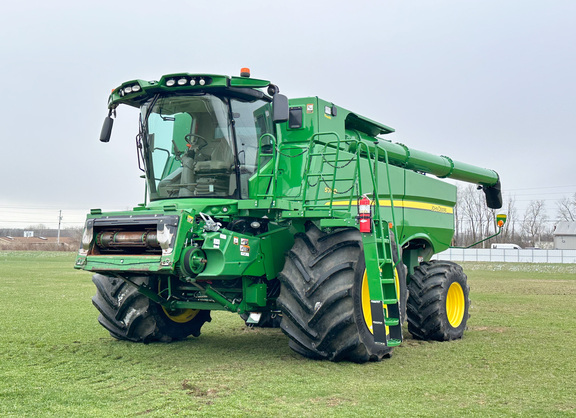 2020 John Deere S780 Combine