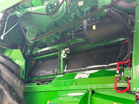2020 John Deere S780 Combine