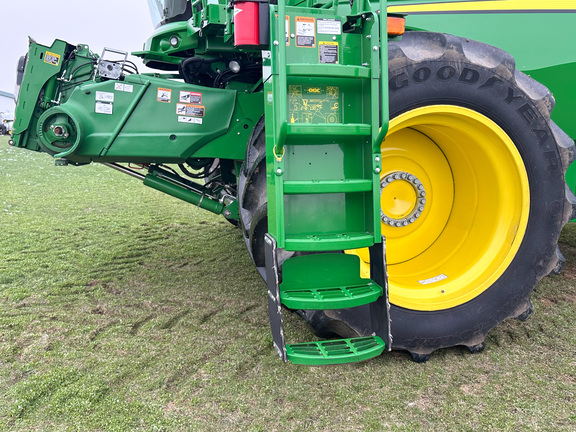 2020 John Deere S780 Combine