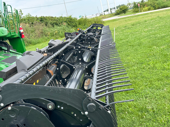 2021 MacDon FD135 Header Combine