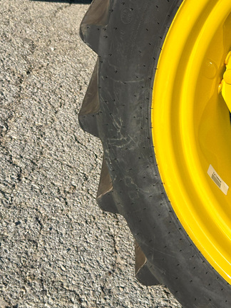 2024 John Deere 5075E Tractor