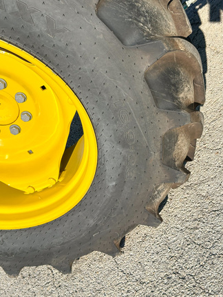 2024 John Deere 5075E Tractor