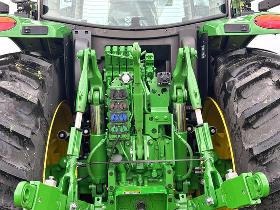 2023 John Deere 6R 155 Tractor