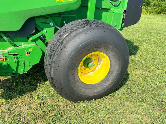 2024 John Deere 561M Baler/Round