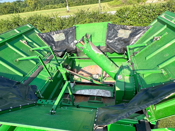 2021 John Deere S780 Combine