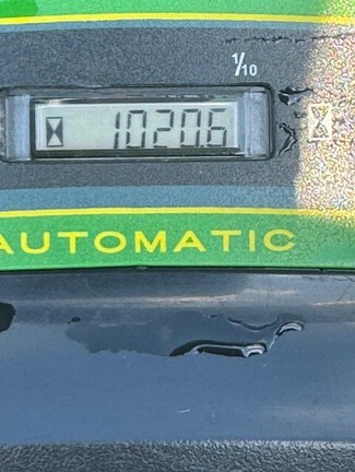 2002 John Deere LT160 Garden Tractor