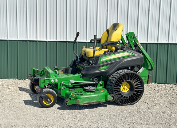 2021 John Deere Z950R Mower/Zero Turn