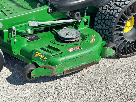 2021 John Deere Z950R Mower/Zero Turn