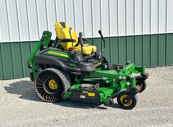 2021 John Deere Z950R Mower/Zero Turn