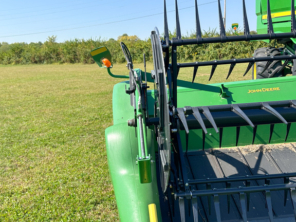 2018 John Deere 640FD Header Combine