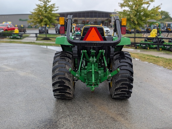 2022 John Deere 3025D Tractor Compact