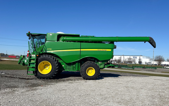 2019 John Deere S770 Combine