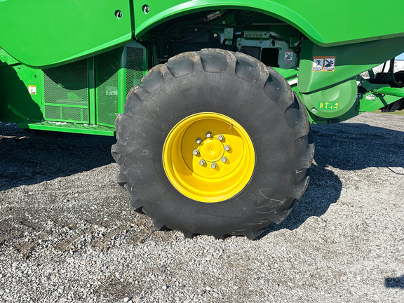 2019 John Deere S770 Combine