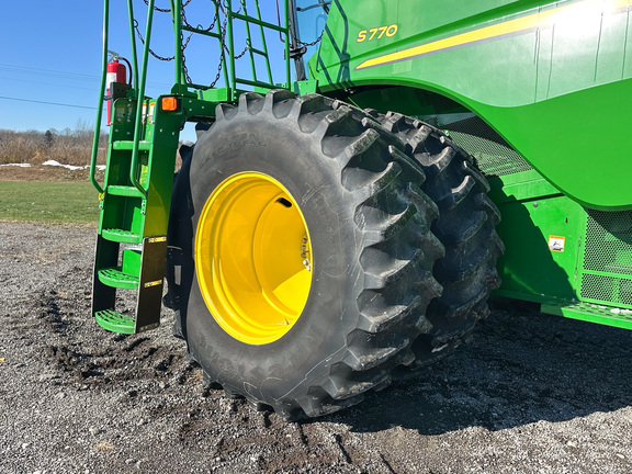 2019 John Deere S770 Combine