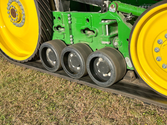 2021 John Deere 8RT 310 Tractor Rubber Track