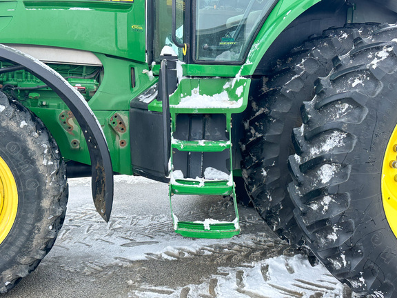 2007 John Deere 7630 Tractor