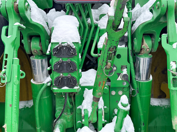 2007 John Deere 7630 Tractor