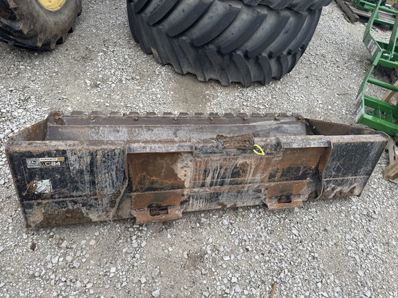 2022 John Deere C84 w/Serrated Edge Misc