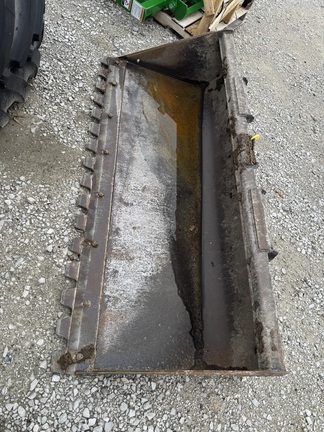 2022 John Deere C84 w/Serrated Edge Misc