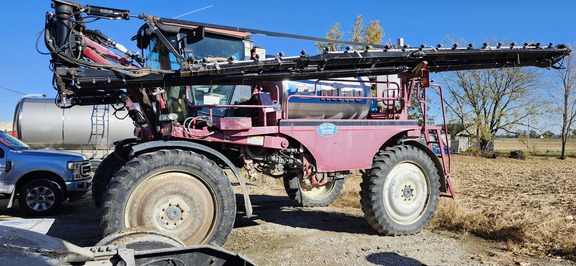 Miller Pro 3275 Sprayer/High Clearance