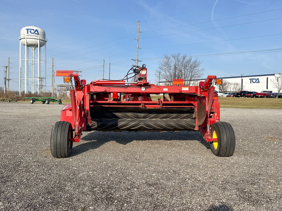 2011 New Holland H7450 Mower Conditioner