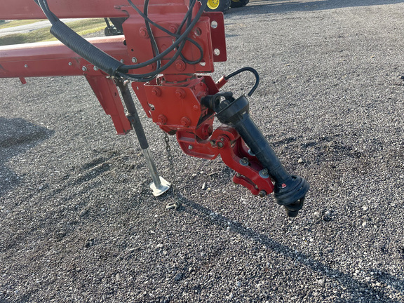 2011 New Holland H7450 Mower Conditioner