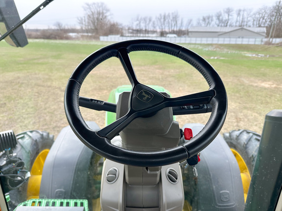 2023 John Deere 8R 370 Tractor