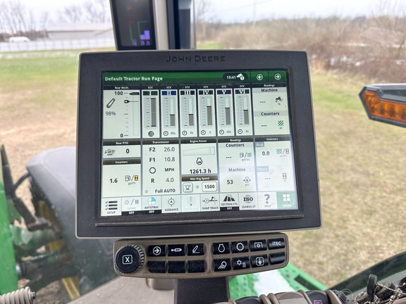 2023 John Deere 8R 370 Tractor