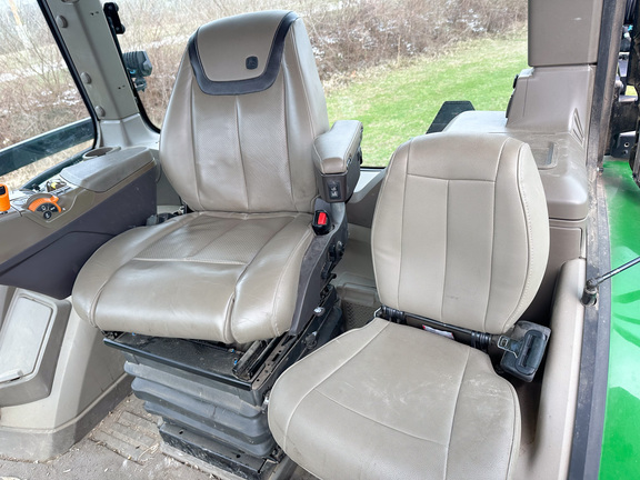 2023 John Deere 8R 370 Tractor