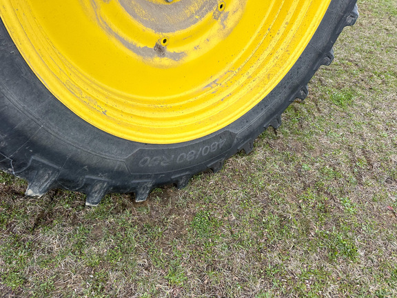 2023 John Deere 8R 370 Tractor