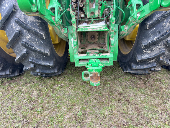 2023 John Deere 8R 370 Tractor