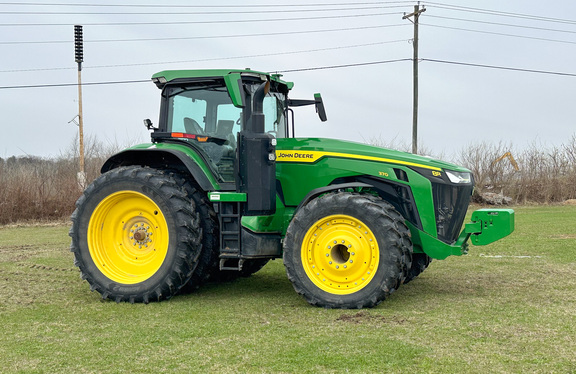2023 John Deere 8R 370 Tractor