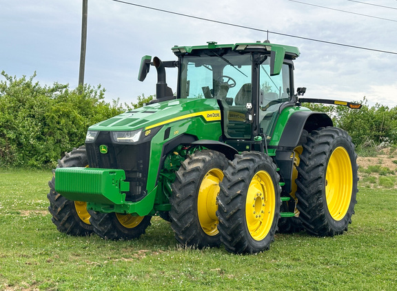 2023 John Deere 8R 370 Tractor