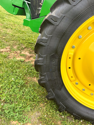 2023 John Deere 8R 370 Tractor