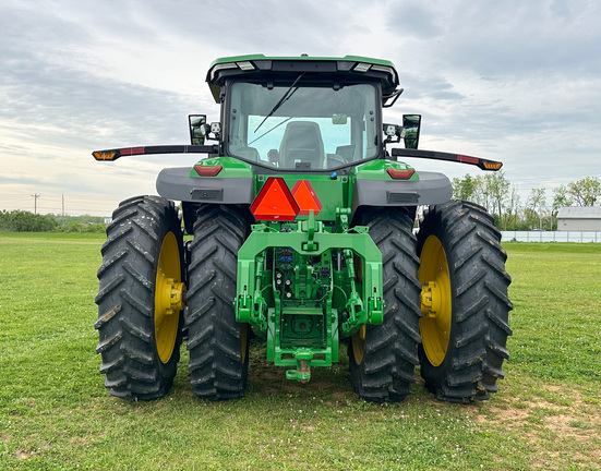 2023 John Deere 8R 370 Tractor