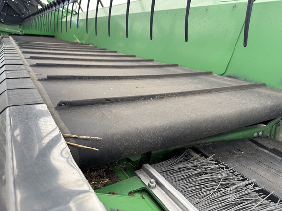 2014 John Deere 640FD Header Combine