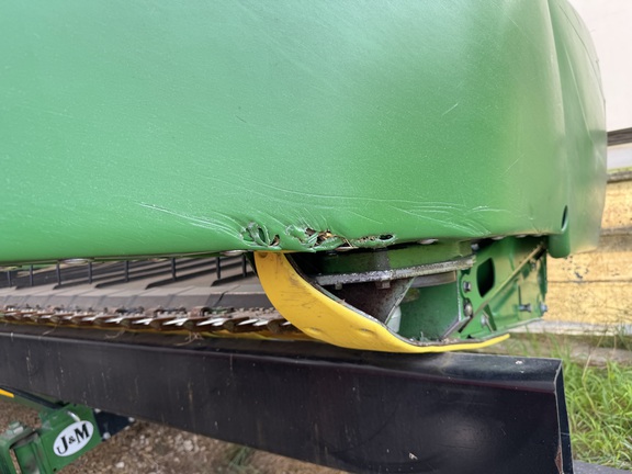 2014 John Deere 640FD Header Combine