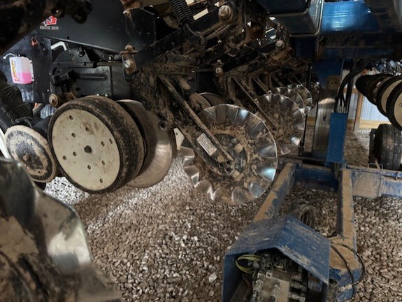 2019 Kinze 3600 Planter