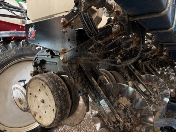 2019 Kinze 3600 Planter