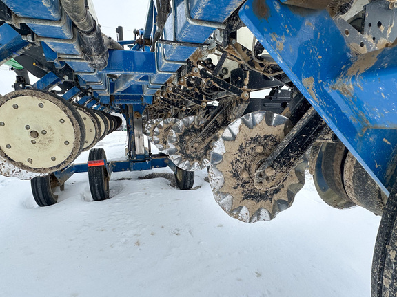 2019 Kinze 3600 Planter
