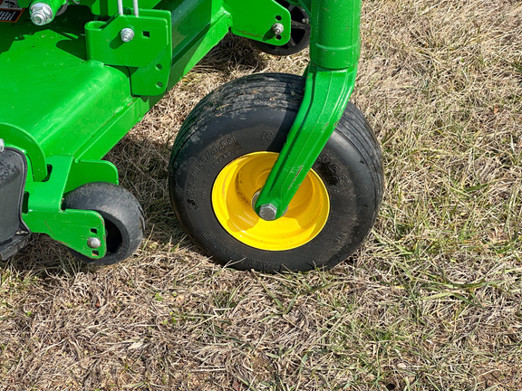 2015 John Deere Z920M Mower/Zero Turn