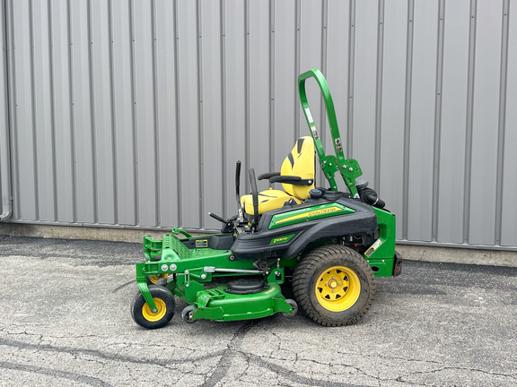 2022 John Deere Z930M Mower/Zero Turn