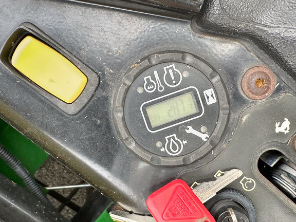 2022 John Deere Z930M Mower/Zero Turn