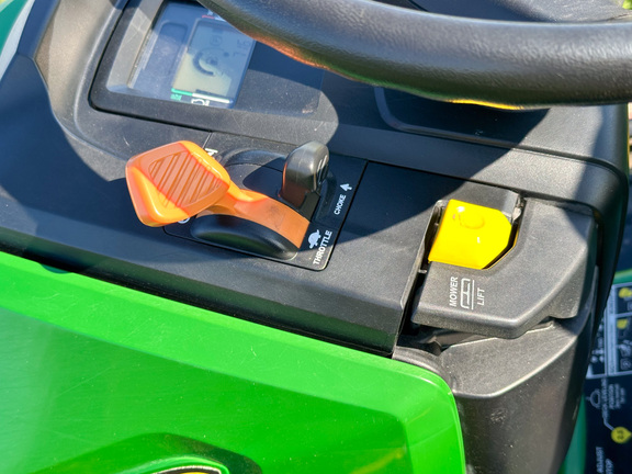 2020 John Deere X580 Garden Tractor