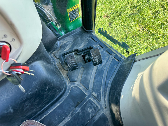 2024 John Deere 3046R Tractor Compact