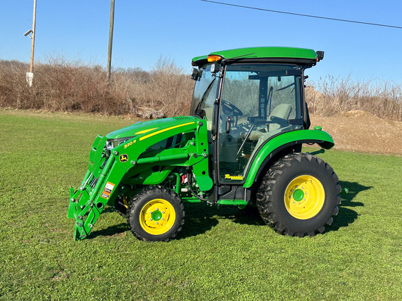 2024 John Deere 3046R Tractor Compact